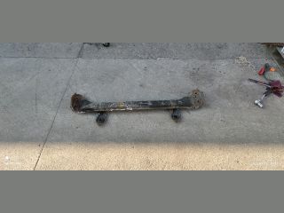 bontott SUZUKI SX4 Vízhűtő Radiátor Tartó