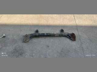 bontott SUZUKI SX4 Vízhűtő Radiátor Tartó