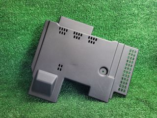 bontott SUZUKI VITARA Akkumulátor Fedél