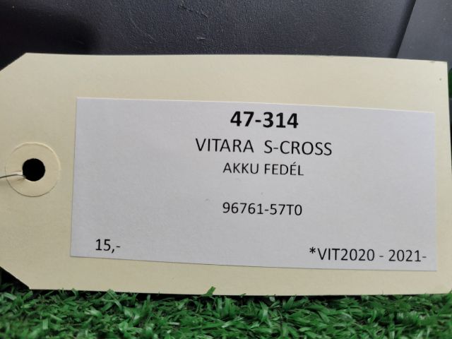 bontott SUZUKI VITARA Akkumulátor Fedél