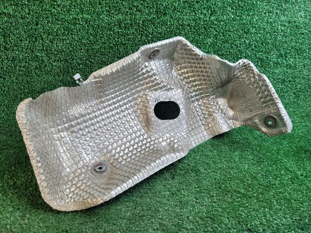 bontott SUZUKI VITARA Katalizátor Hővédő Lemez