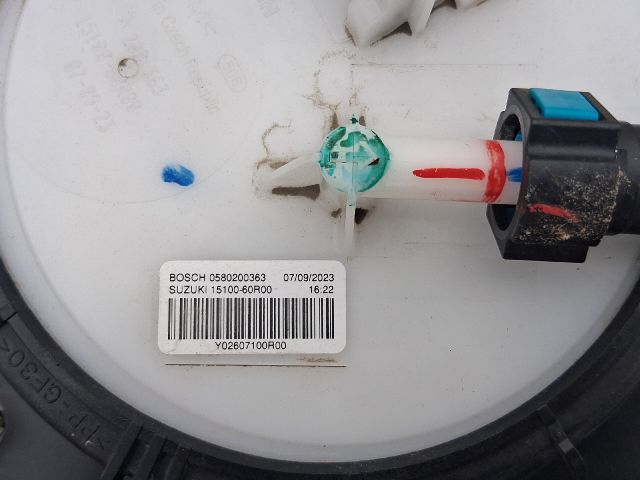 bontott SUZUKI VITARA Üzemanyag Szivattyú