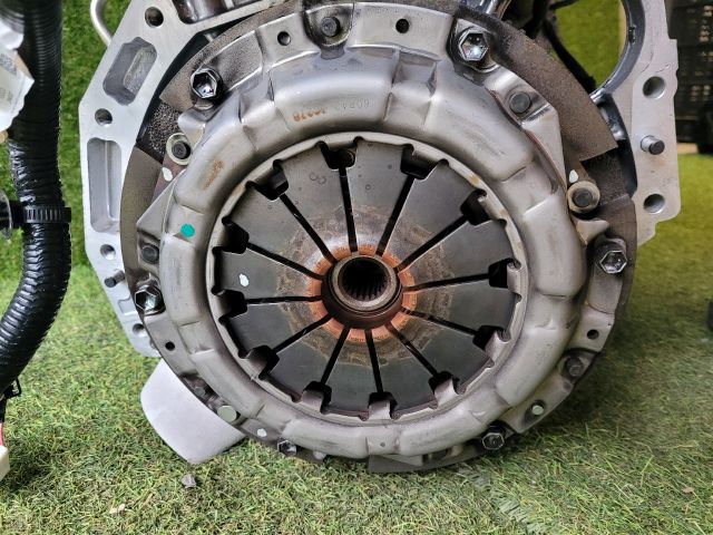 bontott SUZUKI VITARA Komplett Motor (Segédberendezésekkel)