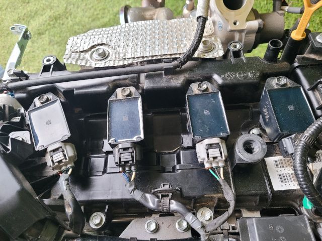 bontott SUZUKI VITARA Komplett Motor (Segédberendezésekkel)