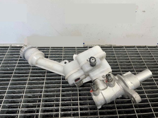 bontott SUZUKI VITARA Főfékhenger