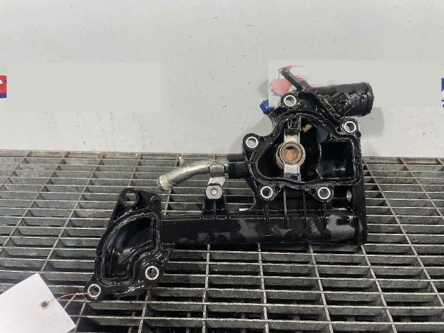 bontott SUZUKI VITARA Hengerfej Vízkivezető