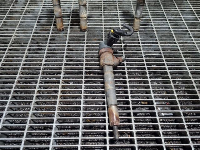 bontott SUZUKI VITARA Porlasztó (1 db)