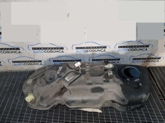 bontott SUZUKI VITARA Tank