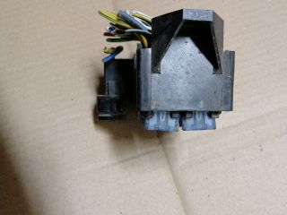 bontott SUZUKI VITARA Biztosítéktábla Motortér