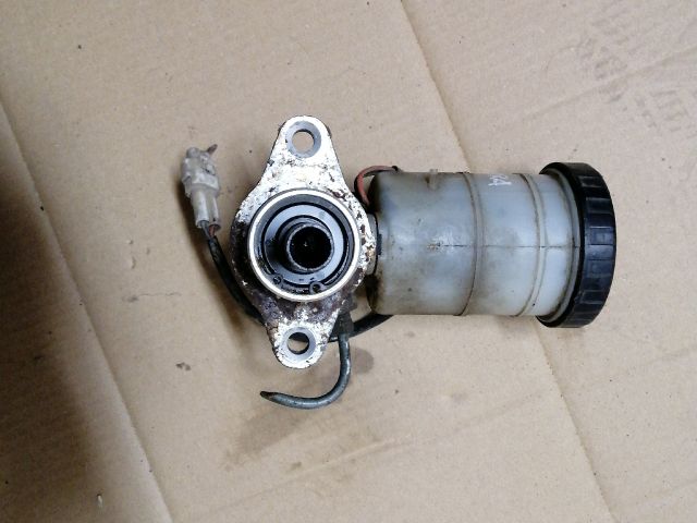 bontott SUZUKI VITARA Főfékhenger