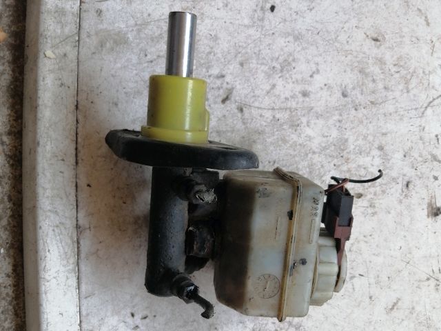 bontott SUZUKI VITARA Főfékhenger