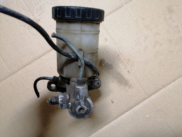 bontott SUZUKI VITARA Főfékhenger