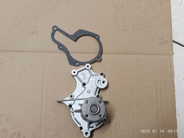 bontott SUZUKI VITARA Vízpumpa