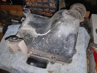 bontott SUZUKI VITARA Légszűrő Ház