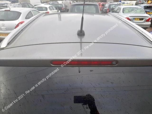 bontott SUZUKI VITARA Bal első Csonkállvány