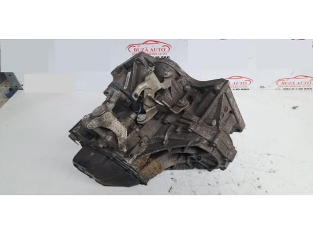 bontott SUZUKI VITARA Váltó (Mechanikus)