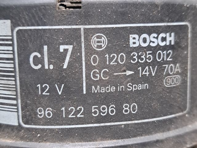 bontott SUZUKI VITARA Generátor