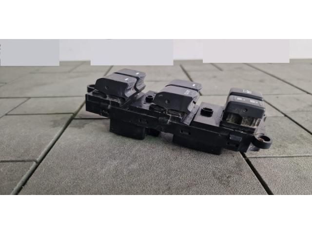 bontott SUZUKI VITARA Ablakemelő Kapcsoló Négyes / Kettes