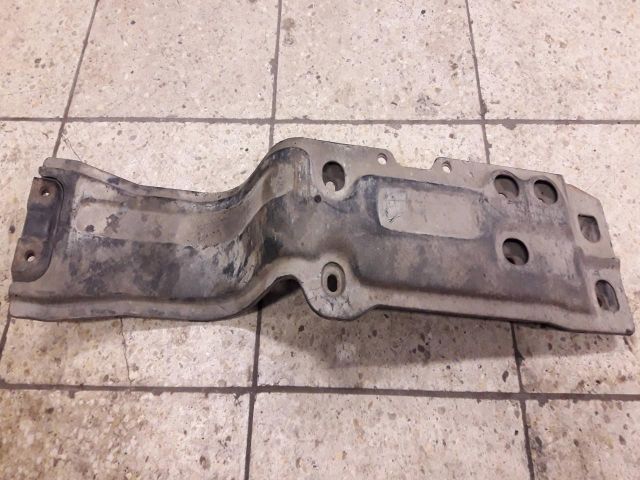 bontott SUZUKI VITARA Alsó Kereszttartó