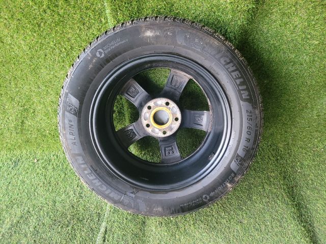 bontott SUZUKI VITARA Alufelni Gumival (1 db)