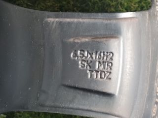 bontott SUZUKI VITARA Alufelni Gumival (1 db)