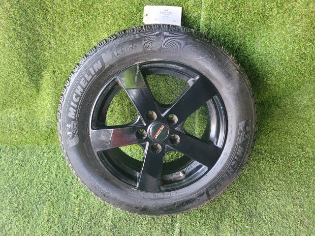 bontott SUZUKI VITARA Alufelni Gumival (1 db)