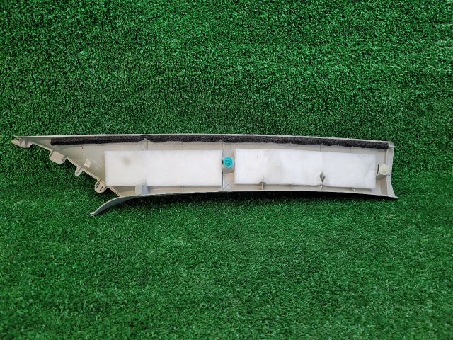 bontott SUZUKI VITARA Bal A Oszlop Burkolat