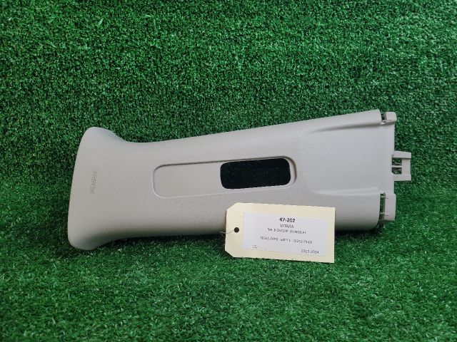 bontott SUZUKI VITARA Bal B Oszlop Burkolat