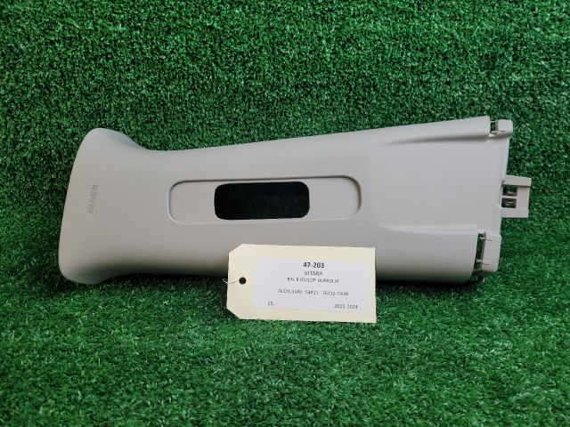 bontott SUZUKI VITARA Bal B Oszlop Burkolat