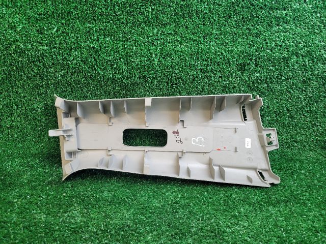 bontott SUZUKI VITARA Bal B Oszlop Burkolat