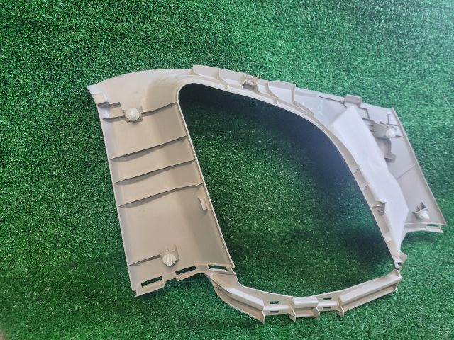 bontott SUZUKI VITARA Bal C Oszlop Burkolat