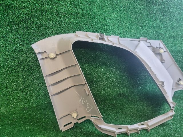 bontott SUZUKI VITARA Bal C Oszlop Burkolat