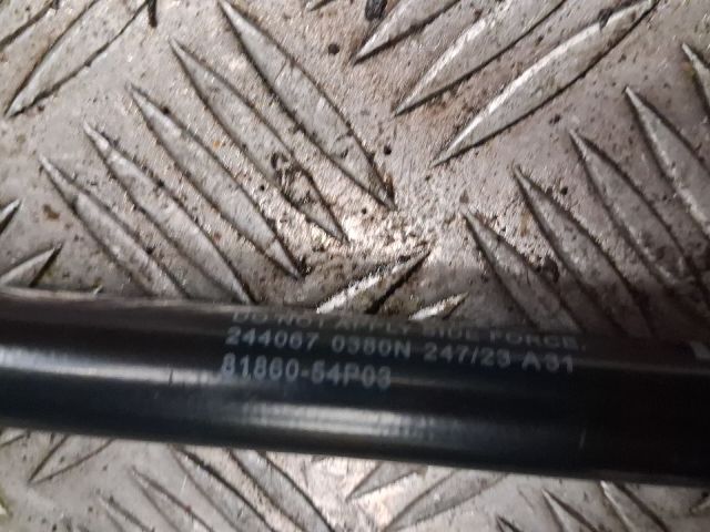 bontott SUZUKI VITARA Bal Csomagtérajtó Ajtóhatároló