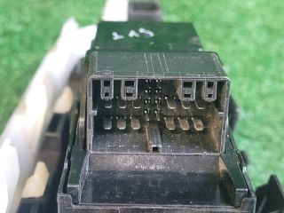 bontott SUZUKI VITARA Bal első Ablakemelő Kapcsoló