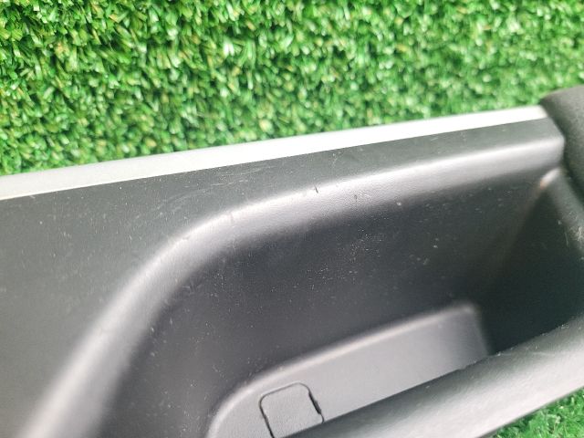 bontott SUZUKI VITARA Bal első Ablakemelő Kapcsoló