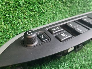 bontott SUZUKI VITARA Bal első Ablakemelő Kapcsoló