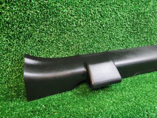 bontott SUZUKI VITARA Bal első Belső Küszöb Burkolat