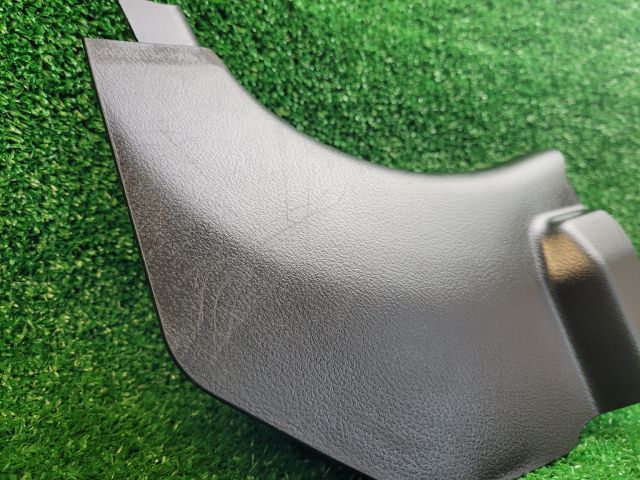 bontott SUZUKI VITARA Bal első Belső Küszöb Burkolat