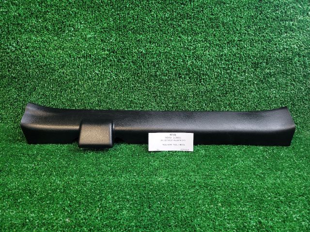 bontott SUZUKI VITARA Bal első Belső Küszöb Burkolat