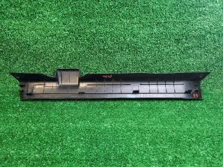 bontott SUZUKI VITARA Bal első Belső Küszöb Burkolat