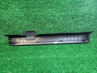 bontott SUZUKI VITARA Bal első Belső Küszöb Burkolat