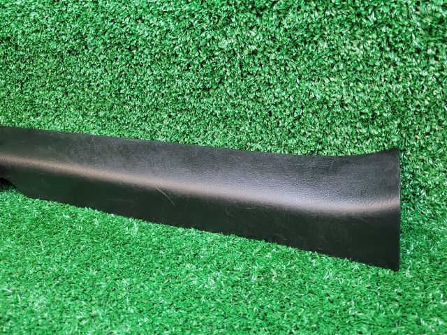 bontott SUZUKI VITARA Bal első Belső Küszöb Burkolat