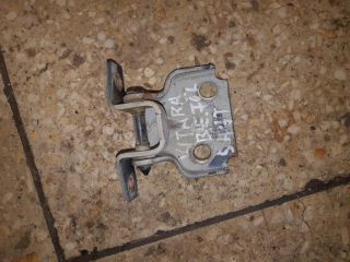 bontott SUZUKI VITARA Bal első Felső Zsanér