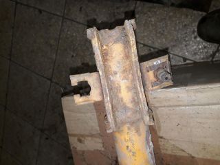 bontott SUZUKI VITARA Bal első Lengéscsillapító