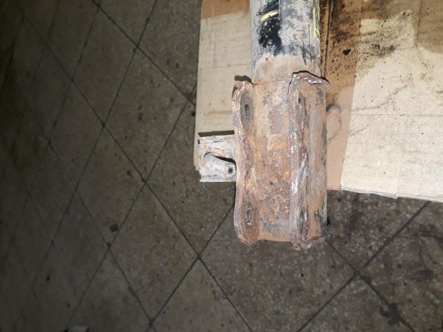 bontott SUZUKI VITARA Bal első Lengéscsillapító