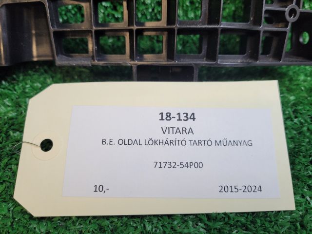 bontott SUZUKI VITARA Bal első Lökhárító Tartó (Műanyag)