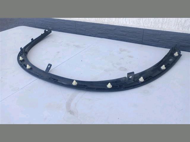 bontott SUZUKI VITARA Bal első Sárvédő Díszléc