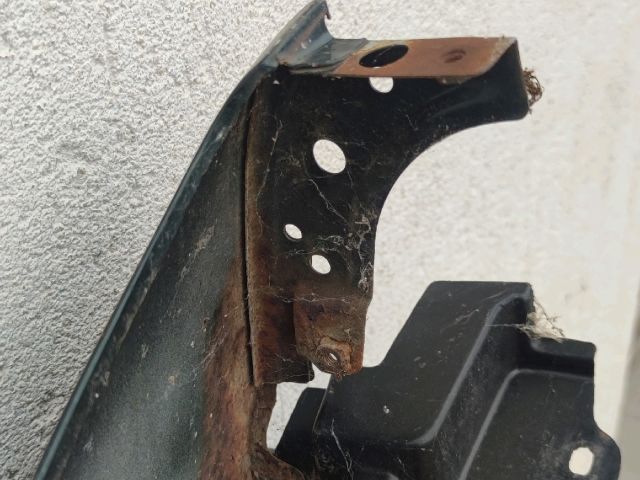 bontott SUZUKI VITARA Bal első Sárvédő