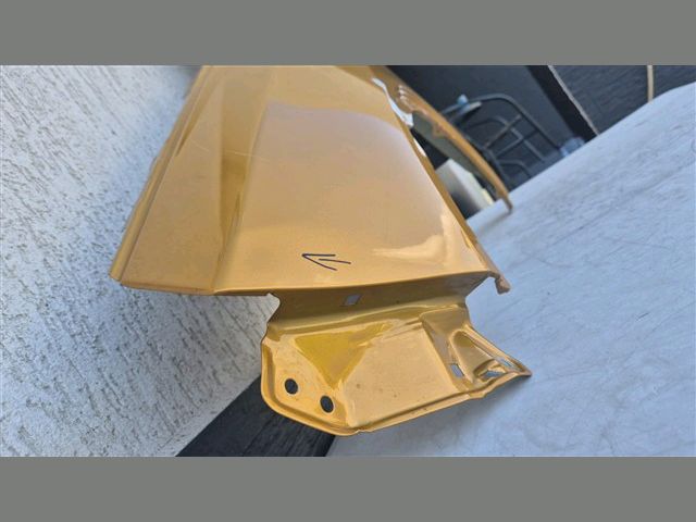 bontott SUZUKI VITARA Bal első Sárvédő