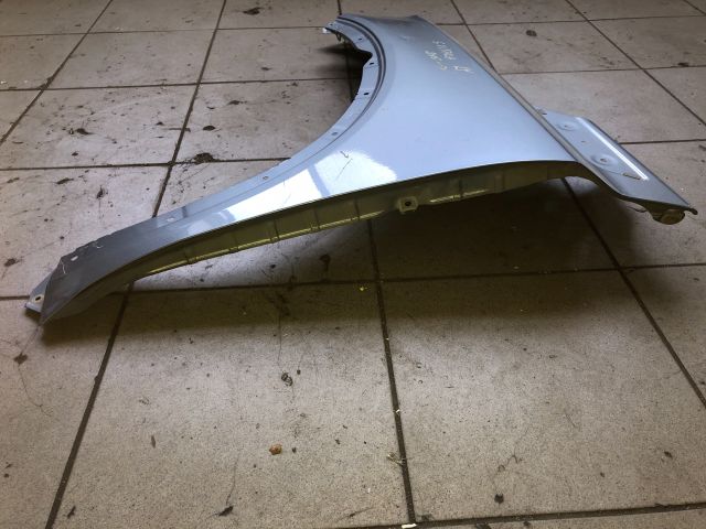 bontott SUZUKI VITARA Bal első Sárvédő